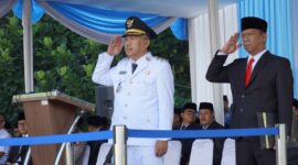 Wakil Bupati Bandung Barat Asep Ismail pimpin upacara Hari Otda ke 30 tahun 2026 (foto: Sukma)
