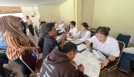 Pemprov Jabar Salurkan Kompensasi Tahap Kedua untuk Warga Terdampak Normalisasi Situ Ciburuy