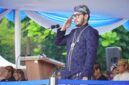 Bupati Bandung Barat Jeje Ritchie Ismail pimpin upacara Hardiknas dan Harkitnas 2026 di Lapangan plaza Mekarsari Pemkab Bandung Barat (foto: Prokompim KBB/ Sukma Tampan)