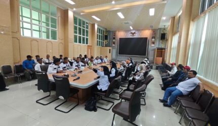 Pemkab Bandung Barat Janji Insentif RT/RW Cair Sebelum Iduladha 2026