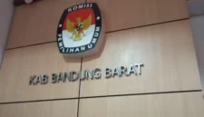 Kantor Komisi Pemilihan Umum (KPU) Kabupaten Bandung Barat (foto: dok. Sekitarkita.id/ Abdul Kholilulloh )
