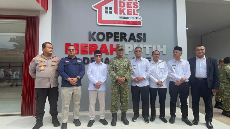 Pangdam III/Siliwangi Kosasih saat konfrensi pers usai peluncuran KDKMP serentak oleh Presiden Prabowo Subianto (foto: Abdul Kholilulloh)