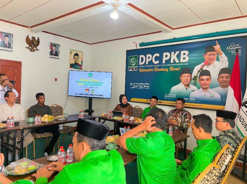Kunjungan Roadshow KPU dan Kesbangpol Kabupaten Bandung Barat terkait sosialisasi penambahan dapil (daerah pemilihan) di Kantor DPC PKB Kabupaten Bandung Barat, Kamis (4/6/2026).