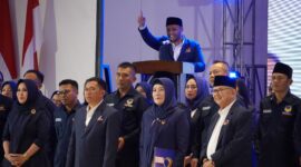 Ketua Dewan Pimpinan Daerah (DPD) Partai NasDem Kabupaten Bandung Barat (KBB), Bintang Pamungkas dan jajaran pengurus DPD NasDem KBB resmi dilantik 