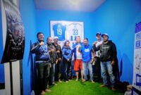 Jelang pengukuhan jajaran pengurus BOMBER KBB swafoto bersama pengurus BOMBER pusat usai rapat konsolidasi (foto: Abdul Kholilulloh)