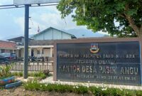 Kantor Desa Pasirlangu Kecamatan Cisarua Kabupaten Bandung Barat (foto: Abdul Kholilulloh)