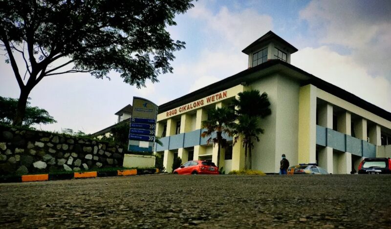 RSUD Cikalongwetan, Kabupaten Bandung Barat (foto: Abdul Kholilulloh/dok. Sekitarkita.id)