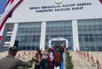 Gedung DPRD KBB (foto: Abdul Kholilulloh)