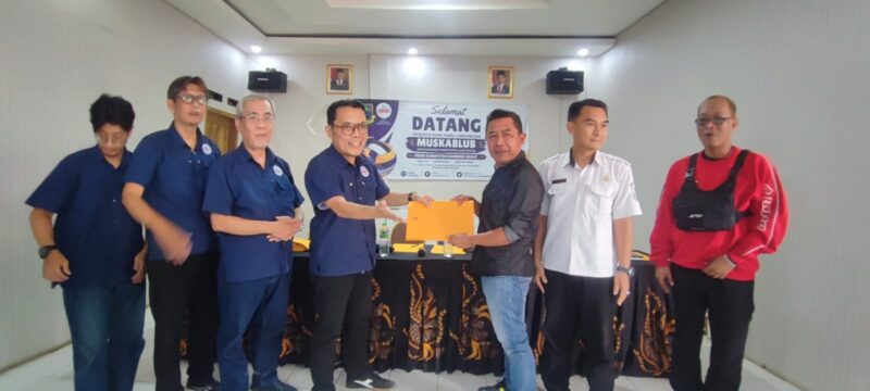 Pemuda asal Desa Pasirlangu, Kecamatan Cisarua, Wahyudin, sebagai Ketua Umum PBVSI Kabupaten Bandung Barat periode terbaru secara aklamasi, Rabu (1/7/2026). Foto: Abdul Kholilulloh 