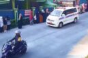 Isak tangis keluarga pecah saat jenazah Ipan tiba di rumah duka di RT 02/RW 10, Desa Batulayang, Kecamatan Cililin, Kabupaten Bandung Barat, pada Jumat (10/7/2026) sekitar pukul 17.30 WIB