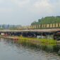 Destinasi wisata Floating Market Lembang di Kabupaten Bandung Barat (KBB) mengalami lonjakan jumlah wisatawan selama masa libur sekolah 2026 (foto: Abdul Kholilulloh)