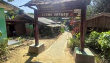 Wisata Stone Garden di Kecamatan Cipatat, Kabupaten Bandung Barat (KBB). Foto: Abdul Kholilulloh 