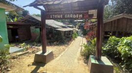 Wisata Stone Garden di Kecamatan Cipatat, Kabupaten Bandung Barat (KBB). Foto: Abdul Kholilulloh 