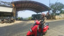 TPA Sarimukti Kecamatan Cipatat, Kabupaten Bandung Barat (foto: Abdul Kholilulloh)