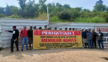 Aksi Protes Warga! Proyek Galian Diduga Ilegal di Jayamekar Padalarang Ditutup Paksa
