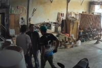 Dugaan pemalakan viral di medsos di Kecamatan Ngamprah, Kabupaten Bandung Barat (KBB), pada Senin (6/7/2026). Foto: tangkapan layar video viral @infobdgbaratcimahi