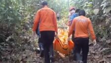 Tim SAR Gabungan berhasil menemukan Karman (54), seorang Aparatur Sipil Negara (ASN) asal Kabupaten Bandung Barat yang sebelumnya dilaporkan hilang di kawasan hutan Desa Bunihayu, Subang (foto: SAR Bandung)