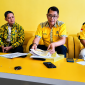 Pengurus Harian DPD Partai Golkar KBB, Gaston Barus, didampingi jajaran pengurus DPD Golkar KBB (foto: Abdul Kholilulloh)