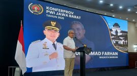 Walikota Bandung, Muhammad Farhan saat menghadiri Konferensi Provinsi Persatuan Wartawan Indonesia (PWI) Jawa Barat 2026 di Hotel Horison Bandung, Rabu (12/8/2026). Foto: Abdul Kholilulloh 