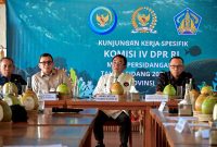 Wakil Ketua Komisi IV DPR RI Ir. Panggah Susanto, M.M. saat mengadakan reses serap aspirasi masyarakat (foto: istimewa)