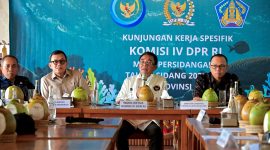 Wakil Ketua Komisi IV DPR RI Ir. Panggah Susanto, M.M. saat mengadakan reses serap aspirasi masyarakat (foto: istimewa)