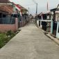 Kampung Rancakuda, Desa Citapen, Kecamatan Cihampelas, melakukan perbaikan jalan secara swadaya.