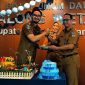 Bupati Bandung Barat Jeje Ritchie Ismail bersama Direktur RSUD Cikalongwetan, dr. H. Wishnu Pramulo Ady, M.H.Kes. (foto: dok. Prokompim KBB)