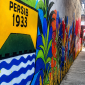 Mural Persib Bandung di buru warga untuk sekedar swafoto di Kampung Rancabali, Gang Karangsari, RW 04, Desa Padalarang KBB (foto; Abdul Kholilulloh)