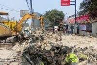 Kondisi panca pembokaran banglo di Jalan GA Manulang, kawasan Kampung Sudimampir, Kecamatan Padalarang KBB (foto: Abdul Kholilulloh)