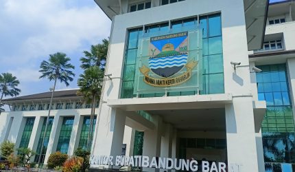 Bupati Jeje Resmi Lantik 11 Pejabat Tinggi Pratama KBB, Berikut Nama dan Jabatannya
