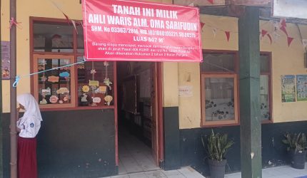 Sengketa Lahan Memanas, Spanduk Ahli Waris Muncul di SDN 2 Kertamulya Bandung Barat