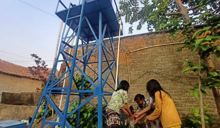 Warga Sukamulya Padalarang Kekeringan, Wakil Ketua DPRD KBB Pipih Supriati Bangun Sumur Bor 