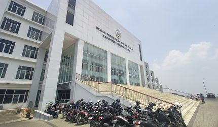 Bak Istana Presiden, Jurnalis Masuk Gedung Mewah DPRD KBB Malah Diusir, Alasannya Bikin Geleng Kepala