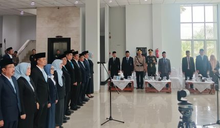 Perdana di Era Bupati Jeje, 11 Pejabat Tinggi Pratama KBB Dilantik Gunakan SIMATA 
