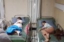 Belasan siswa SDN 2 Cipeundeuy, Kecamatan Padalarang, Kabupaten Bandung Barat (KBB), dilarikan ke  rumah sakit (foto: RS IMC Abdul Kholilulloh) 