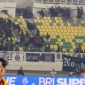 Kerusuhan Suporter Persita vs Persija Pecah di BIS, Laga Sempat Terhenti 30 Menit